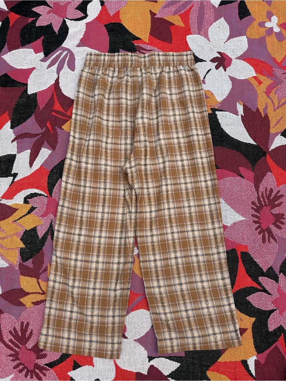 Natural Life Beckett Flannel Pants - Picture 5 of 5